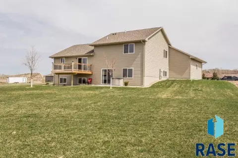 1205 N Caleb Ave, Sioux Falls, SD 57103 photo 28