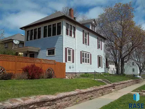 727 S Duluth Ave, Sioux Falls, SD 57104 photo 3