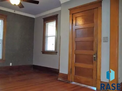 727 S Duluth Ave, Sioux Falls, SD 57104 photo 9