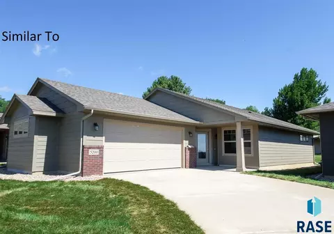 5016 E Villa Ridge St, Sioux Falls, SD 57110 photo 1