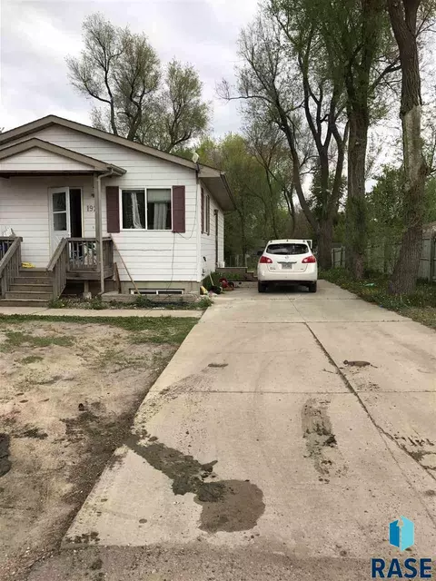 1929 E 33rd St N, Sioux Falls, SD 57104 photo 15