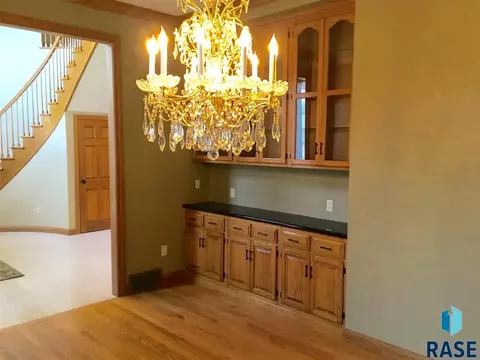 3001 W Donahue Dr, Sioux Falls, SD 57105 photo 17