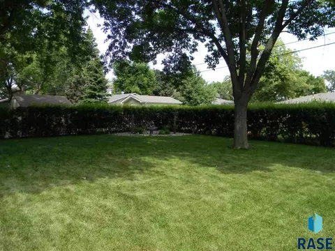 6300 W Westview Rd, Sioux Falls, SD 57107 photo 22