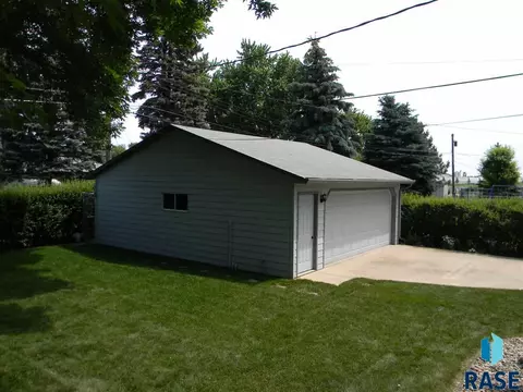 6300 W Westview Rd, Sioux Falls, SD 57107 photo 25