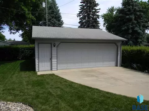 6300 W Westview Rd, Sioux Falls, SD 57107 photo 24