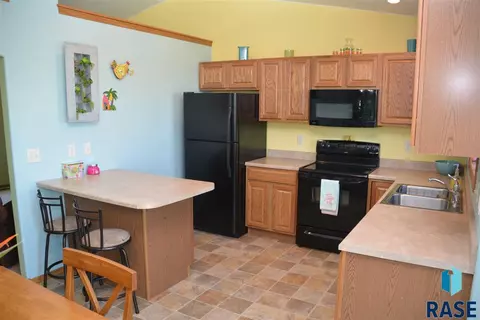 Undisclosed, Sioux Falls, SD 57107 photo 9