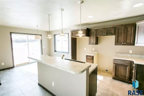3609 E Brewster St, Sioux Falls, SD 57108 photo 7