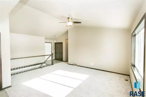 3609 E Brewster St, Sioux Falls, SD 57108 photo 10