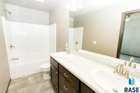 3609 E Brewster St, Sioux Falls, SD 57108 photo 19