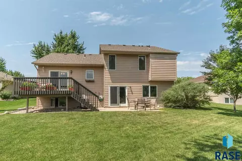Undisclosed, Sioux Falls, SD 57106 photo 31