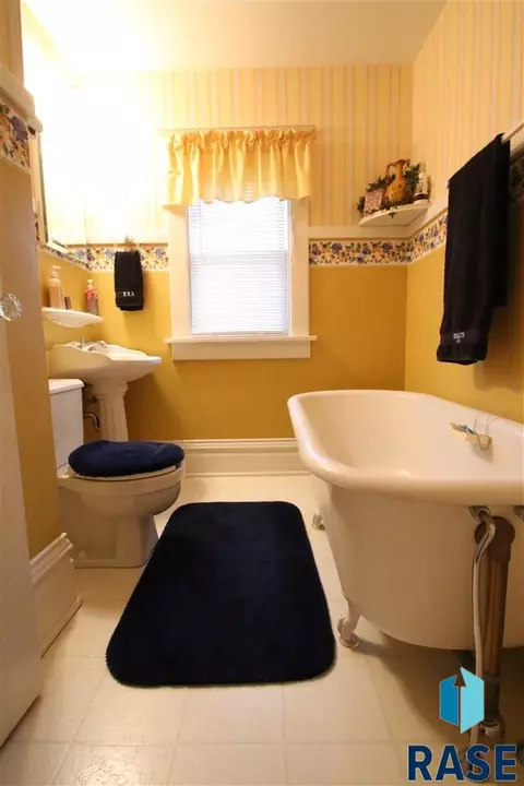 1502 S Summit Ave, Sioux Falls, SD 57105 photo 15