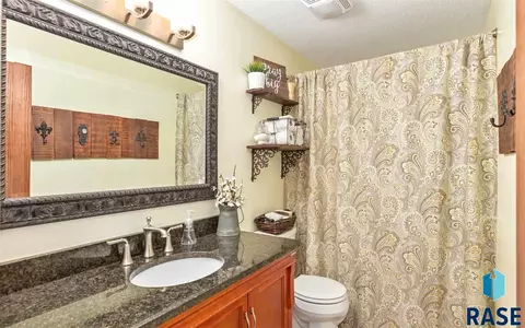 6316 W 60th St, Sioux Falls, SD 57106 photo 13