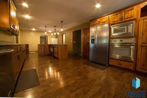 47226 258th St, Renner, SD 57055 photo 11