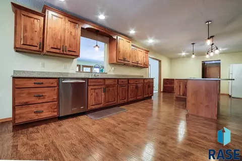 47226 258th St, Renner, SD 57055 photo 9