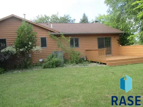 4300 E Shenandoah Trl, Sioux Falls, SD 57103 photo 6