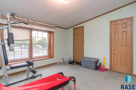 331 E 5th St, Bridgewater, SD 57319 photo 11
