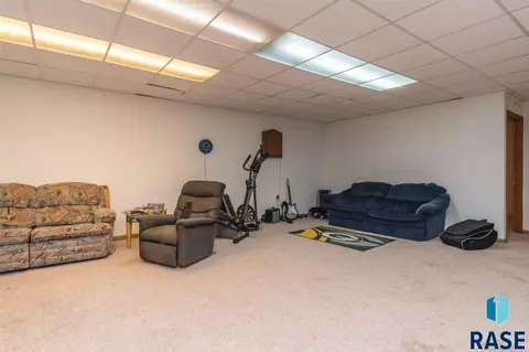 331 E 5th St, Bridgewater, SD 57319 photo 21