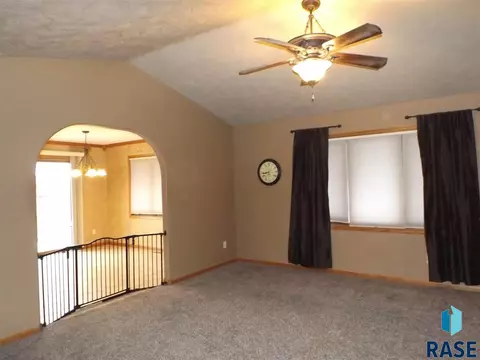 310 S Prairie Ave, Tea, SD 57064 photo 6