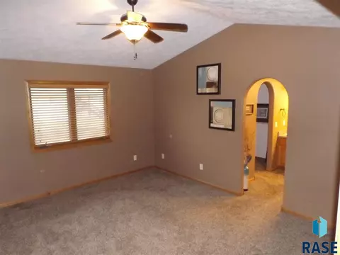 310 S Prairie Ave, Tea, SD 57064 photo 8
