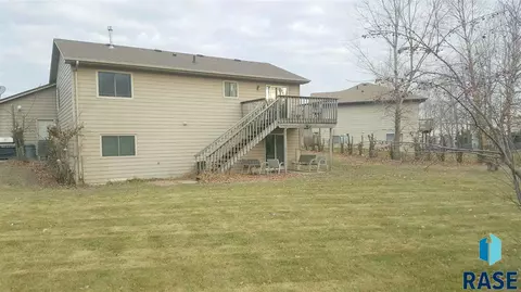 6604 W Cain Cir, Sioux Falls, SD 57106 photo 23