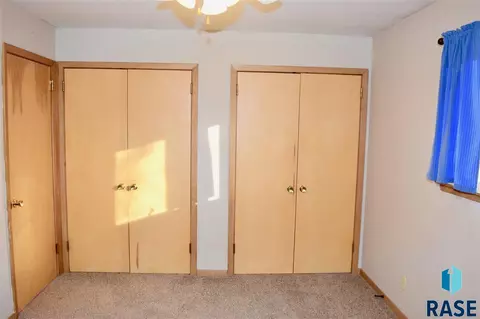 206 E 8th St, Dell Rapids, SD 57022 photo 10