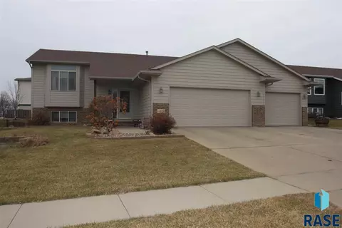 Undisclosed, Sioux Falls, SD 57103 photo 1