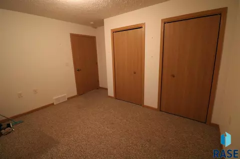 804 Blackstone Pl, Hurley, SD 57036 photo 11