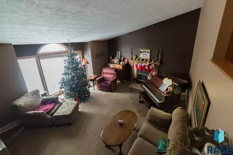1010 NE 8th St, Madison, SD 57042 photo 19