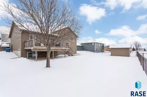 2009 E Briar Den Ct, Sioux Falls, SD 57108 photo 18