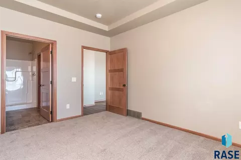 8205 W Monroe Pl, Sioux Falls, SD 57106 photo 17