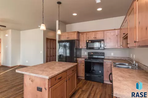 8205 W Monroe Pl, Sioux Falls, SD 57106 photo 10