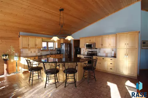 25403 485th Ave, Garretson, SD 57030 photo 11