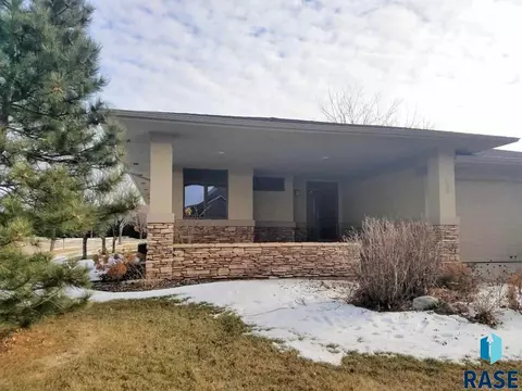 200 E Pinehurst Dr, Sioux Falls, SD 57108 photo 19