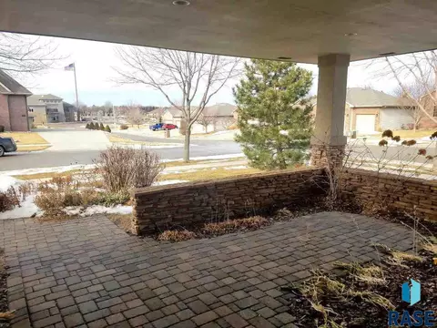 200 E Pinehurst Dr, Sioux Falls, SD 57108 photo 20