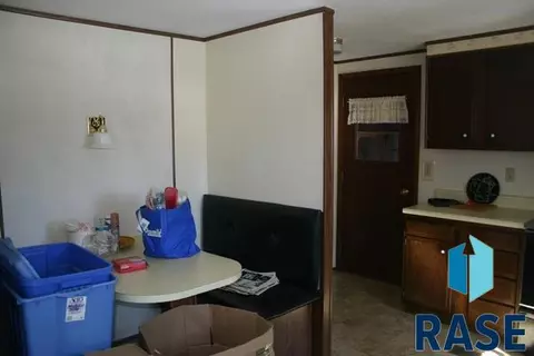 301 E Wall St, Jasper, MN 56144 photo 9