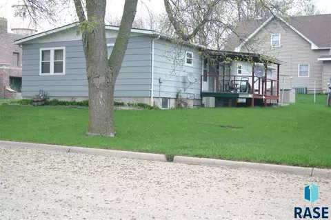 301 E Wall St, Jasper, MN 56144 photo 23