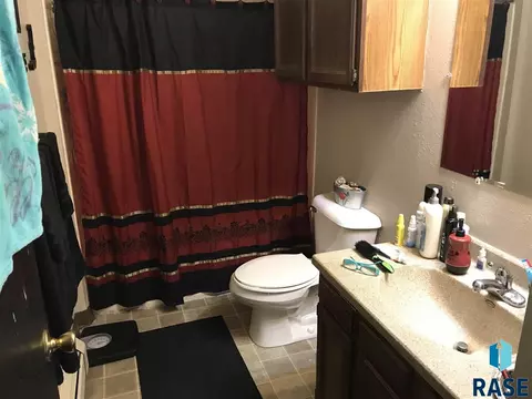 116 N 120 N Cliff Ave, Sioux Falls, SD 57103 photo 14
