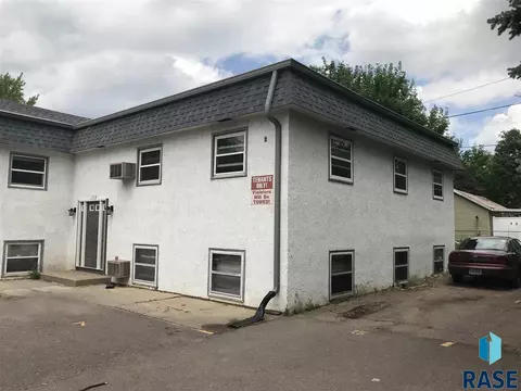 116 N 120 N Cliff Ave, Sioux Falls, SD 57103 photo 3