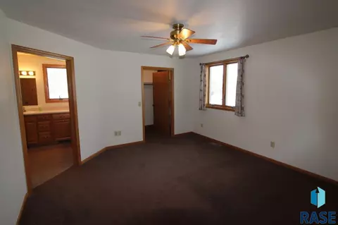 505 S Main Ave, Colton, SD 57018 photo 12