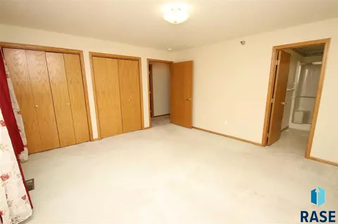 3710 E Peony Pl #201, Sioux Falls, SD 57103 photo 11