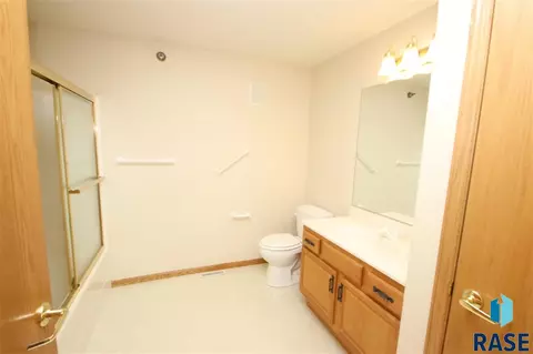 3710 E Peony Pl #201, Sioux Falls, SD 57103 photo 17