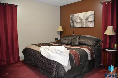 1605 N Mable Ave, Sioux Falls, SD 57103 photo 14