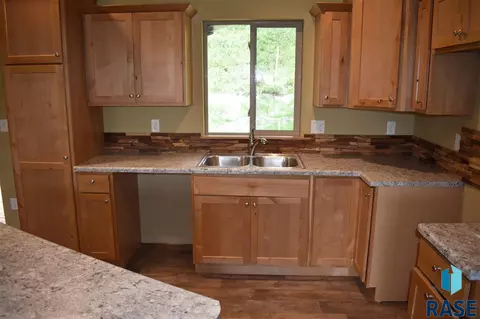 1809 E Tracy Ln, Sioux Falls, SD 57103 photo 10