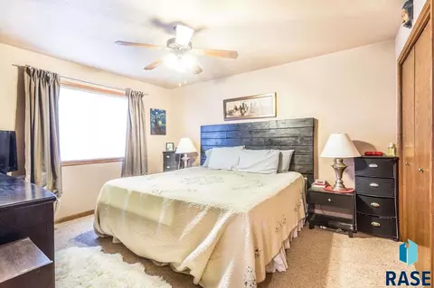 7429 W 65th St, Sioux Falls, SD 57106 photo 11