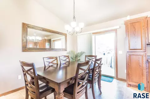 7429 W 65th St, Sioux Falls, SD 57106 photo 9