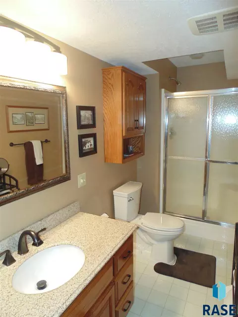 4709 S Kyle Ave, Sioux Falls, SD 57103 photo 15
