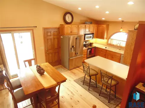 4709 S Kyle Ave, Sioux Falls, SD 57103 photo 6