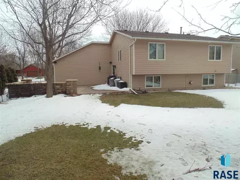 4709 S Kyle Ave, Sioux Falls, SD 57103 photo 25
