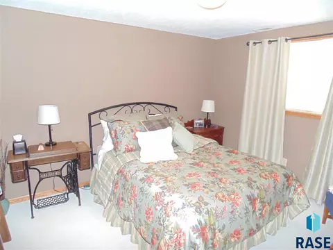4709 S Kyle Ave, Sioux Falls, SD 57103 photo 19