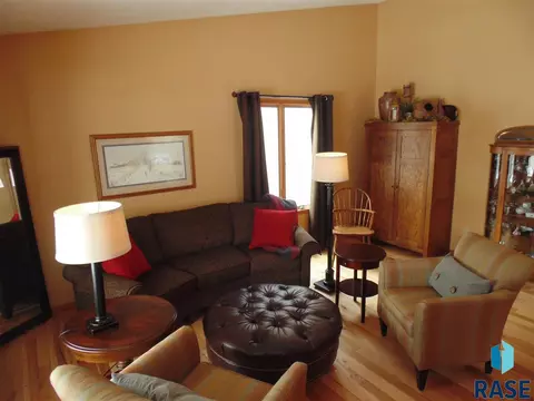 4709 S Kyle Ave, Sioux Falls, SD 57103 photo 11